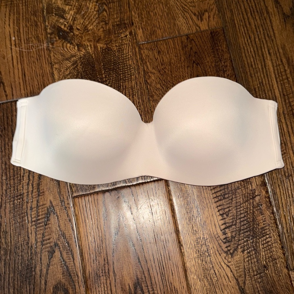 PINK Victoria Secret Strapless Push Up Bra Size 34C